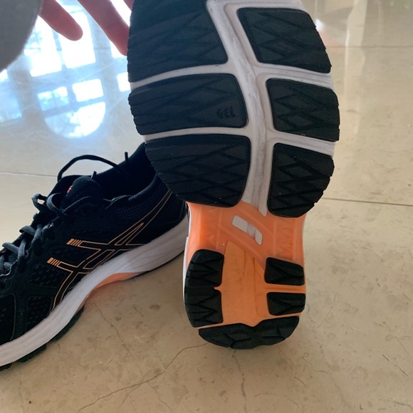 ASICS black sneakers - Picture 3 of 5